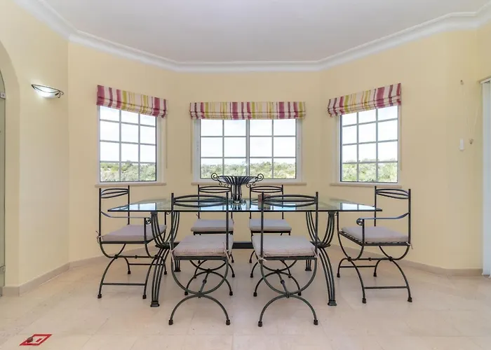 Vakantiehuis Casa Presa Da Moura Carvoeiro (Lagoa)